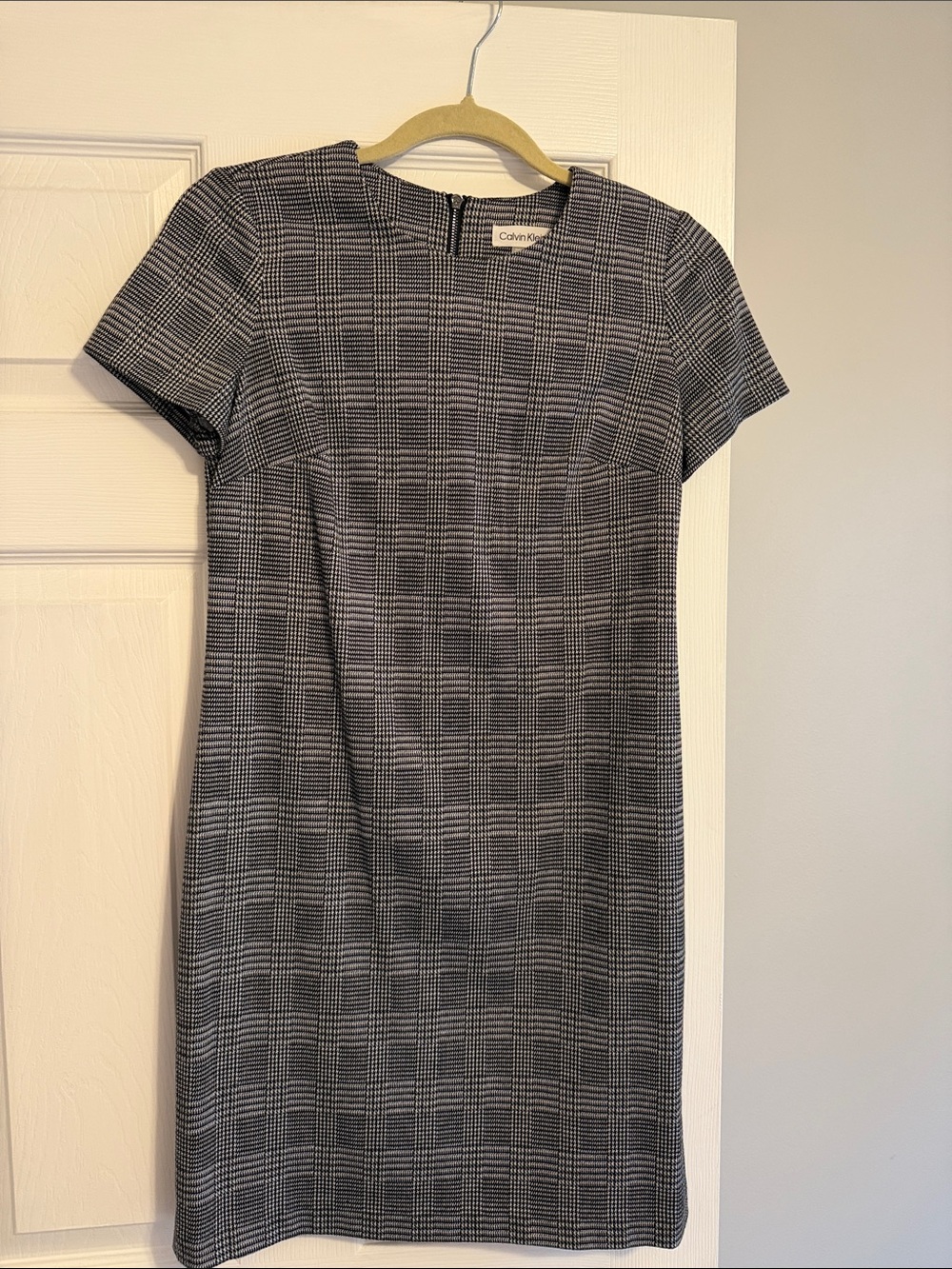 Calvin Klein Black & White Glen Plaid Midi Dress